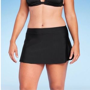 New! Kona Sol Women’s swim skirtini